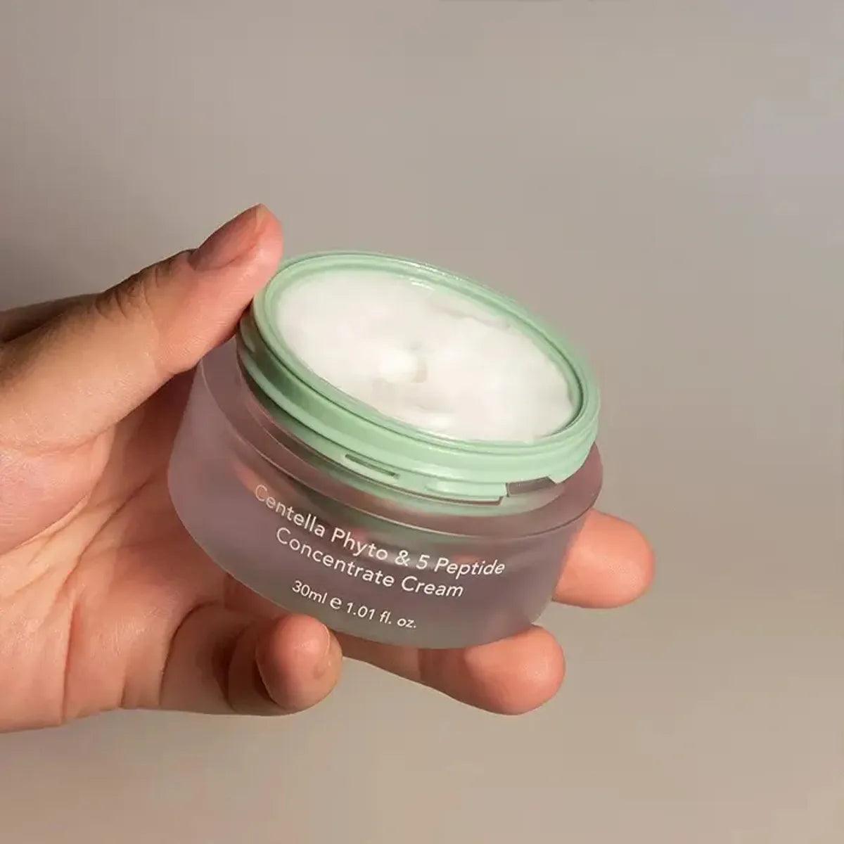 HaruHaru Wonder Centella Phyto & 5 Peptide Concentrate Cream 30ML